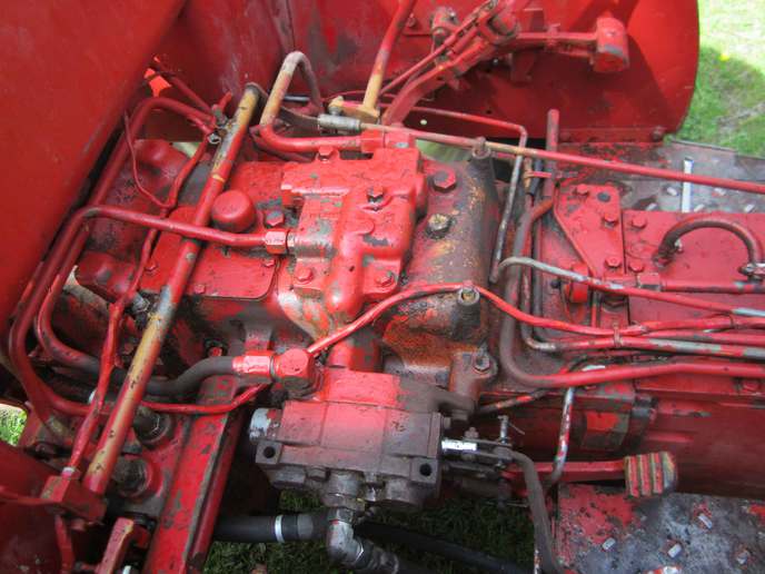 International 454 hydrolics - Farmall & International ... farmall m hydraulic valve diagram 
