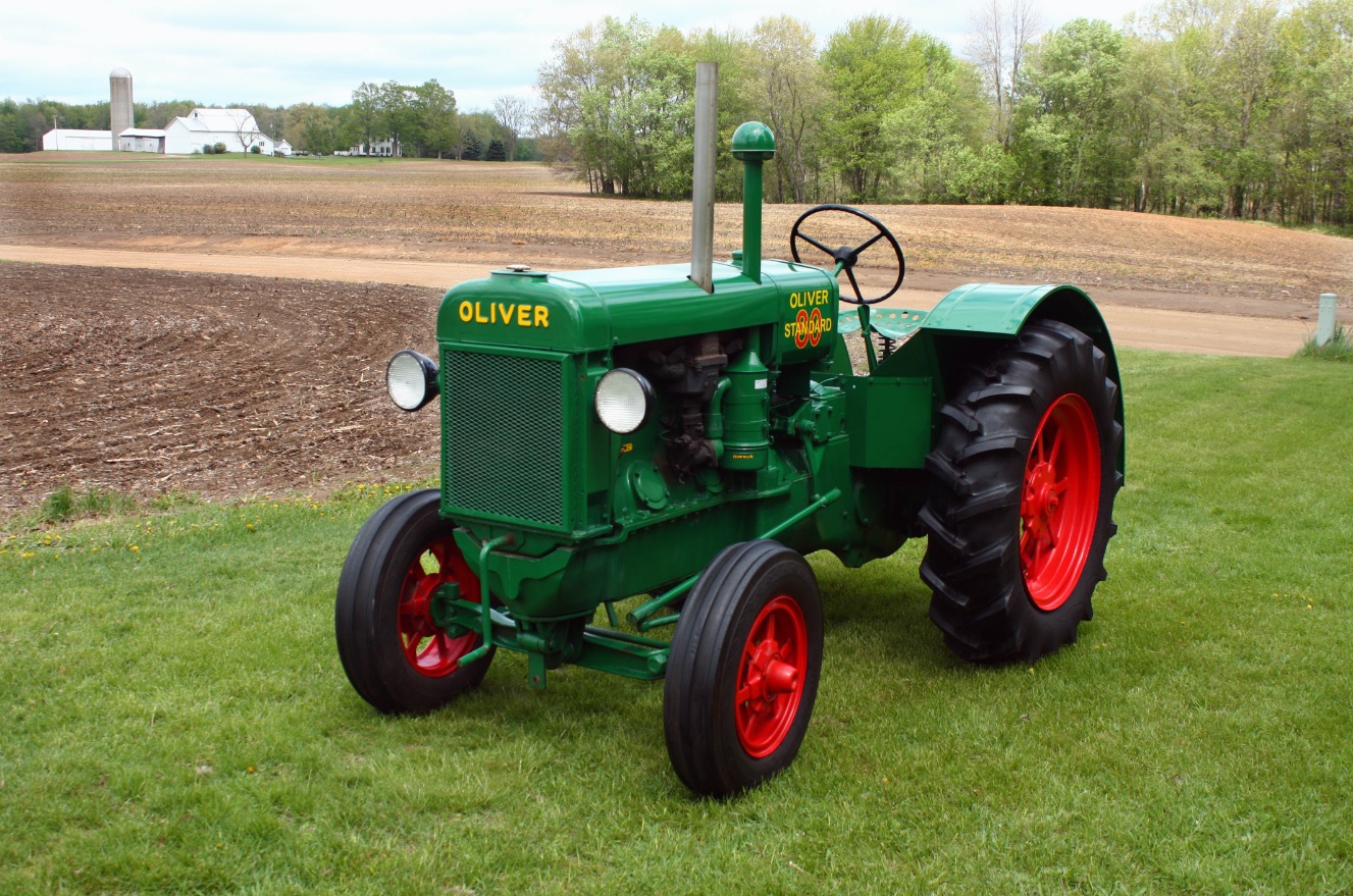 2024.04.09 - Oliver 80 Standard tractor.jpg