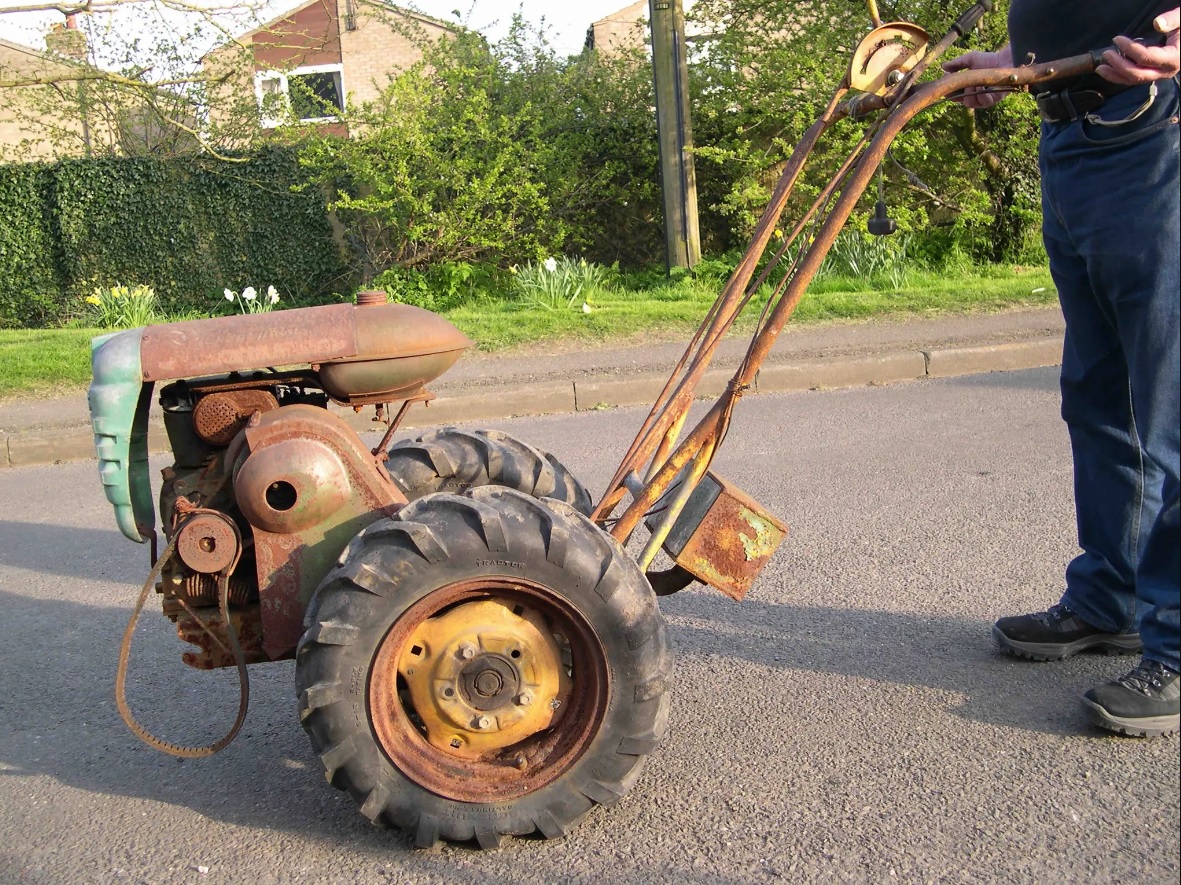 2024.04.17 - two-wheel Bolens garden tractor.jpg