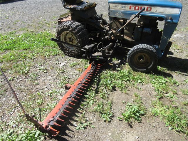 Ford LGT-120 and Sickle Bar Mower 007.jpg