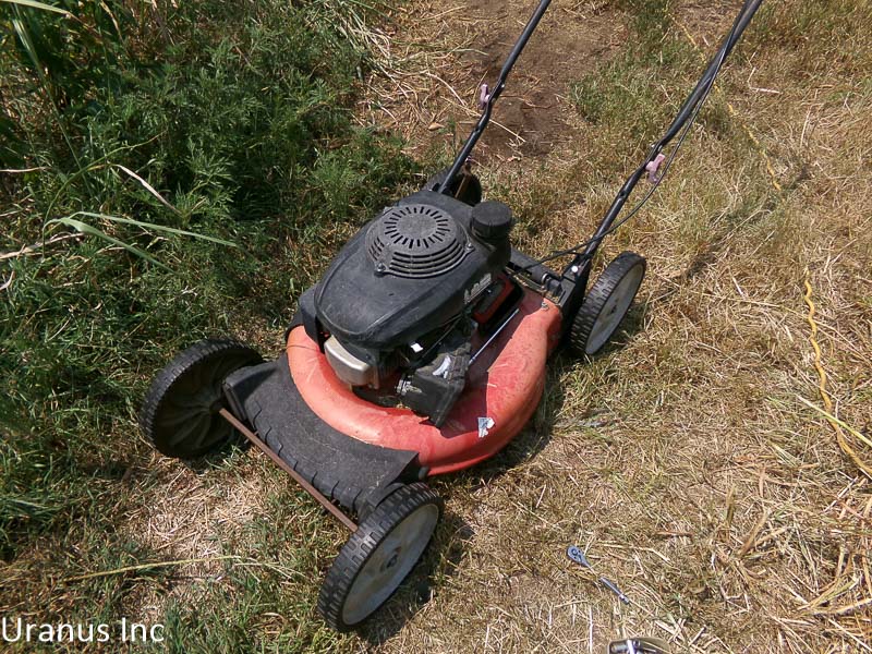 mower1.jpg