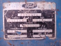 Ford 8600 information decal 1974 small.jpg