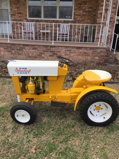 My Cub Cadet Original Garden Tractors Forum Yesterday S Nice Little Tractor Looking For A Set Of Lights It